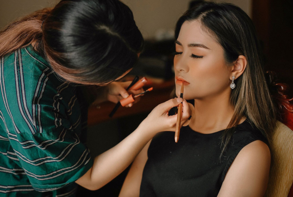 Lai Hoa Makeup Artist – Tiệm Makeup Đẹp Đà Nẵng